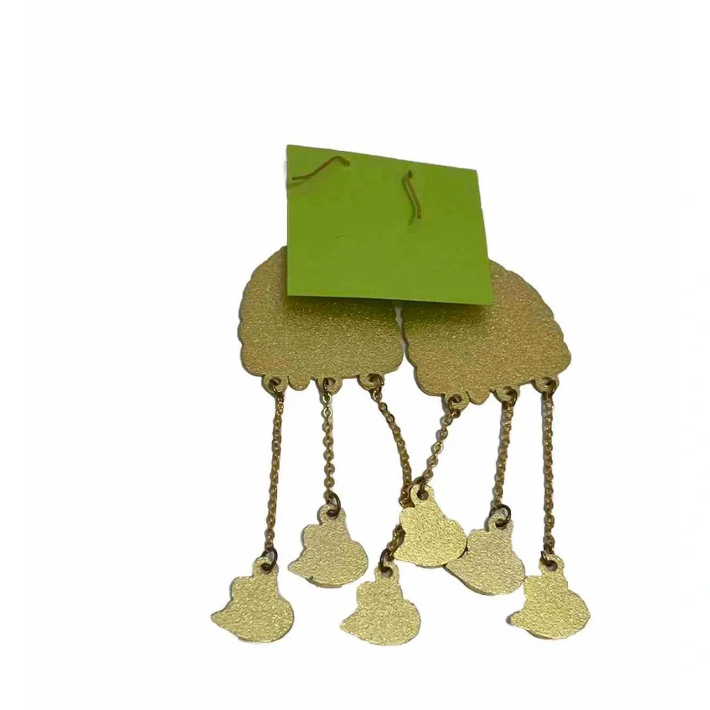 Honey Bee Hive Heart Dangle Earrings Gold Tone Bumblebee Glitter Hook Closure - Picture 2 of 3